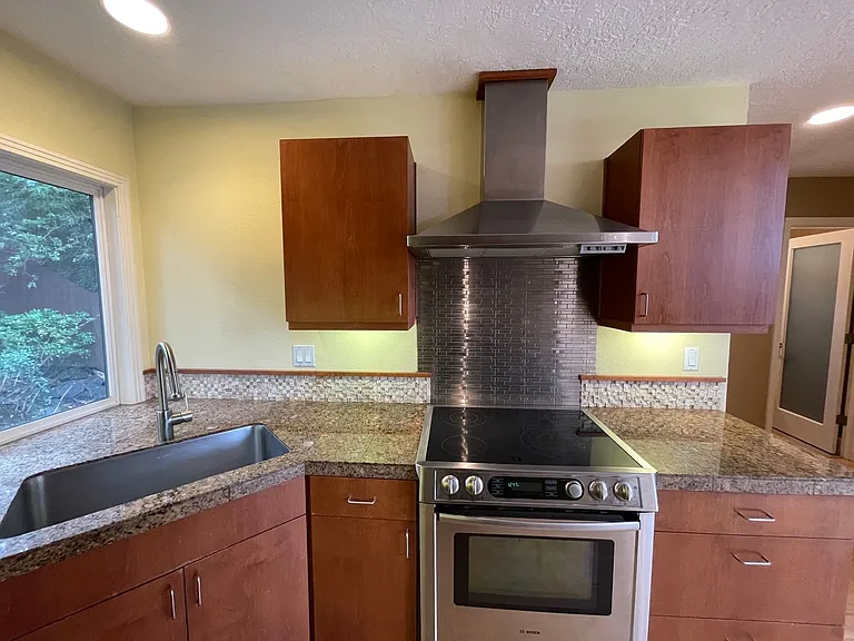 4128 SW Vesta St — Photo 11