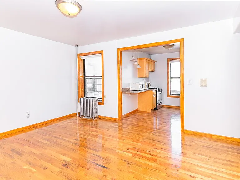 322 Rodney St #33 — Photo 2