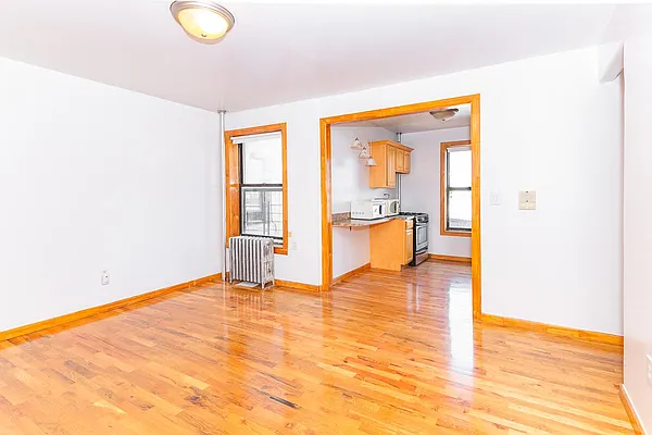 Rented by MySpaceNYC | media 29
