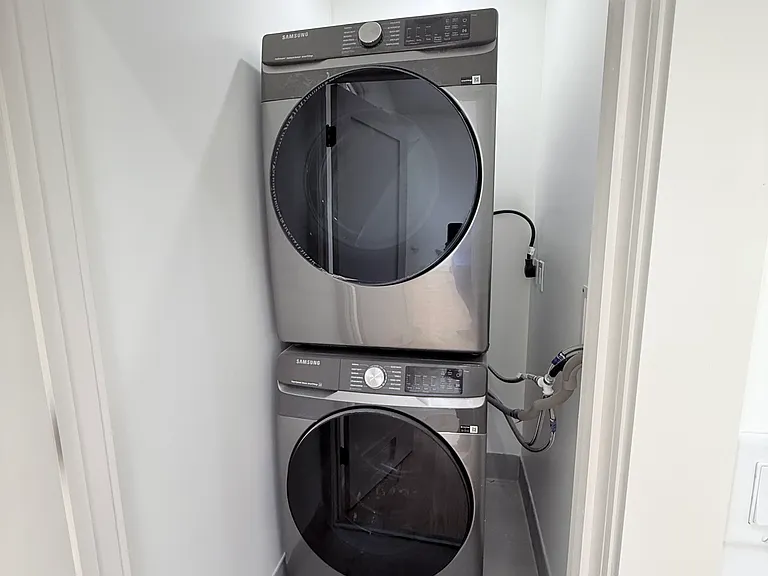 714 Grand St #2 — Photo 5