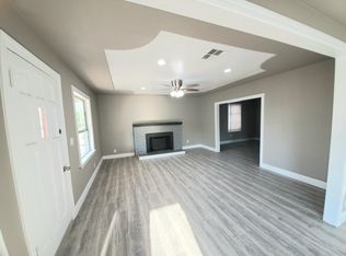 2235 Gaither St, Selma, CA 93662