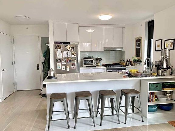 3rd image of 2740 21st St APT 8D