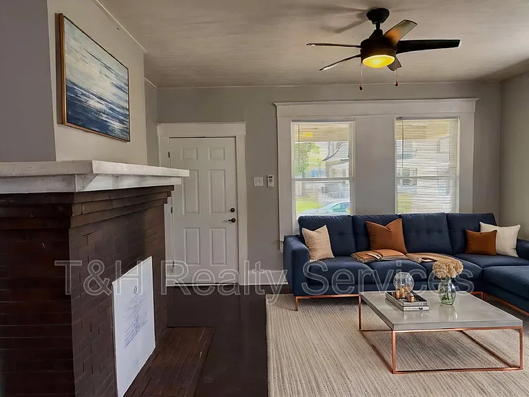 3130 N Park Ave — Photo 5