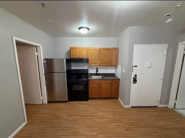 1206 Bergenline Ave APT 4, Union City, NJ 07087