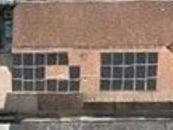 3rd image of 304 Wellington Rd