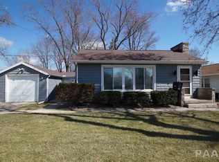 4008 N University St, Peoria, IL 61614