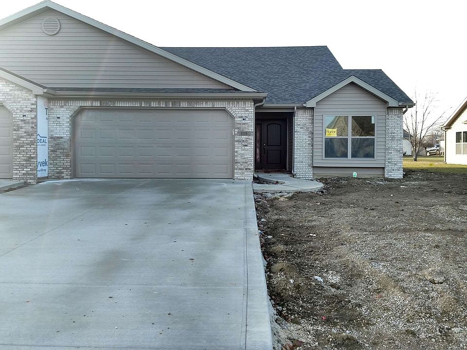 1st image of 809 Heatherwood Ln