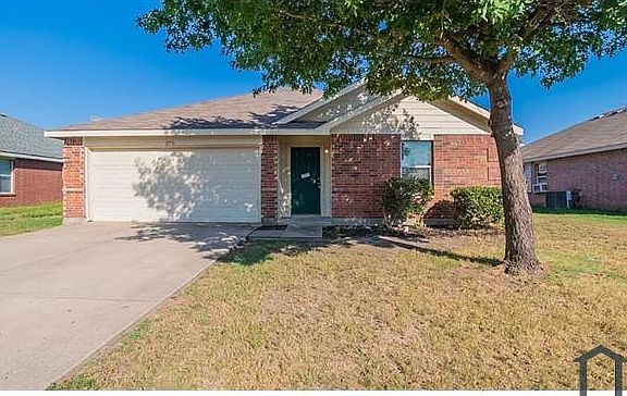2nd image of 2516 Plantation Dr