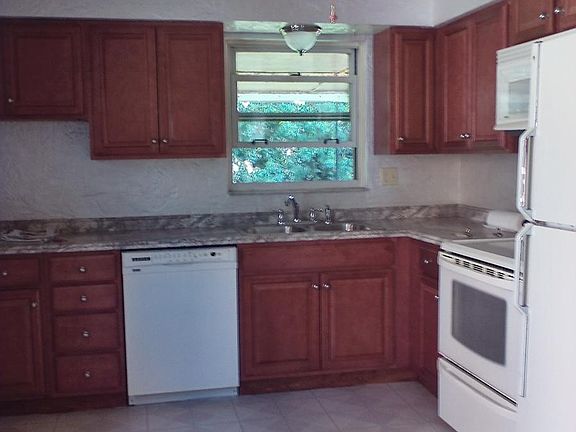 2nd image of 2019 Berkwood Dr
