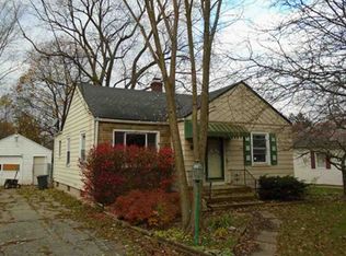 2407 Covert Rd, Burton, MI 48509