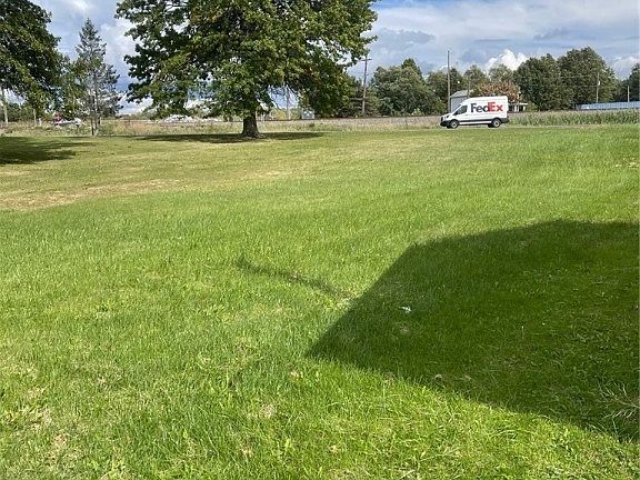 2nd image of Iowa Ave NE
