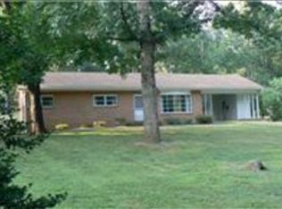 1146 Trogdon Dr, Eden, NC 27288