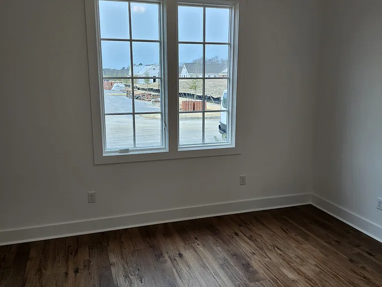 4401 Bloomsbury St — Photo 14