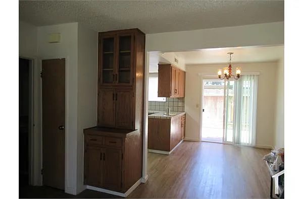 Building Photo - 1622 W North Bear Creek Dr