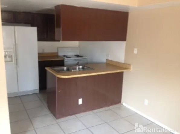 5229 W Lynwood St, Phoenix, AZ 85043