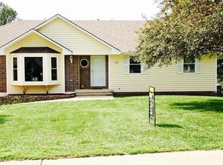 503 S Johnson Dr, Odessa, MO 64076