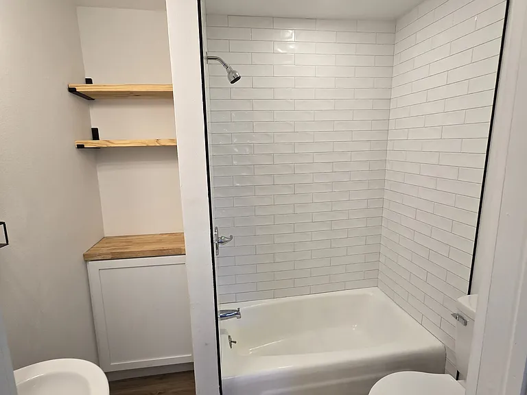 502 Pearl St #1 — Photo 26