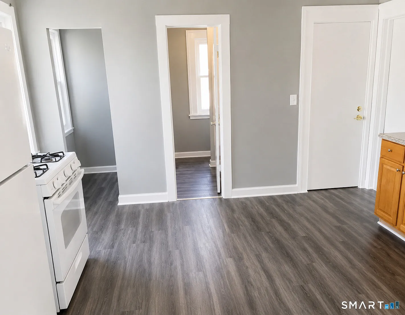 3 bed, 1.0 bath, 1000 sqft, $1,595 — Photo 4