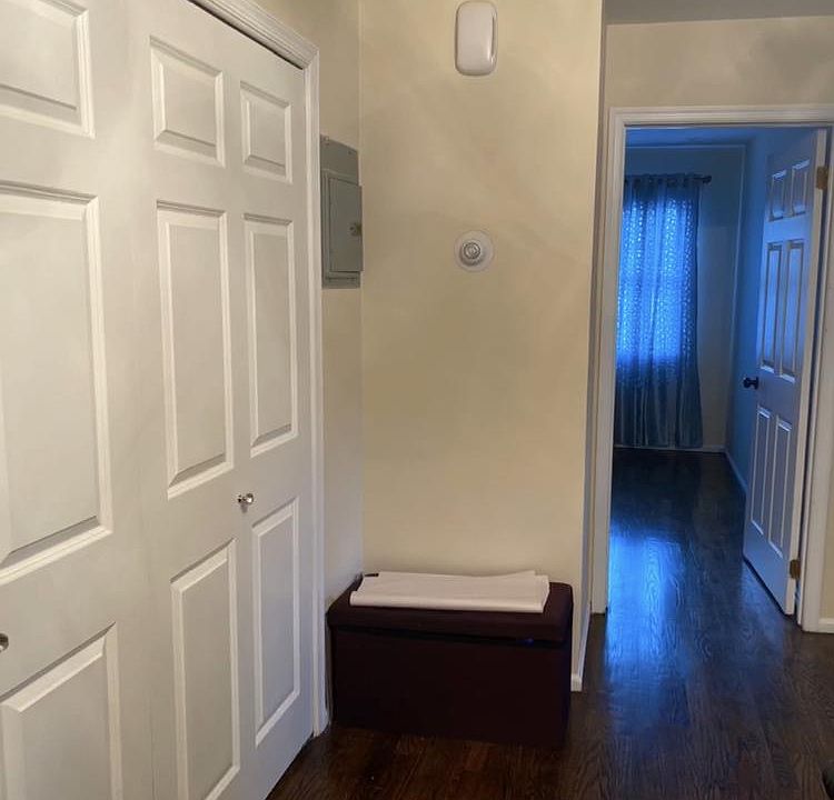 2nd image of 100 Nancy Ln