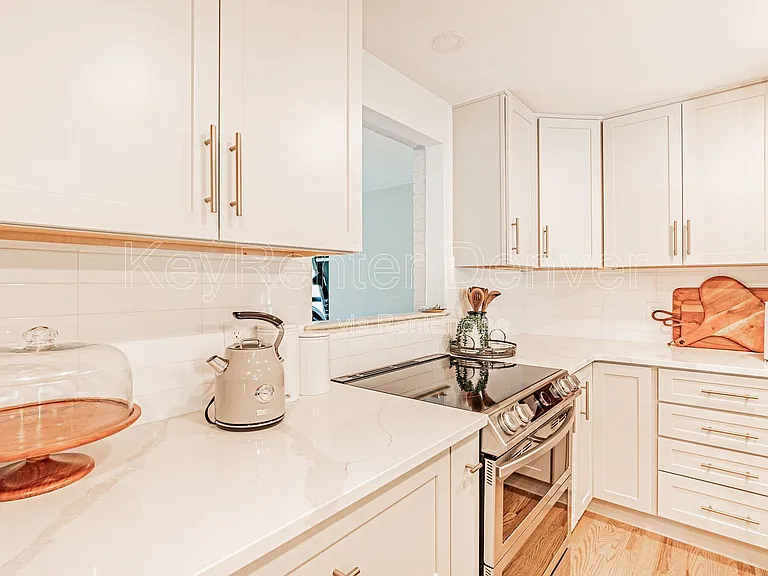 9040 W 32nd Ave — Photo 30