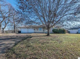 3409 N 83rd St, Omaha, NE 68134