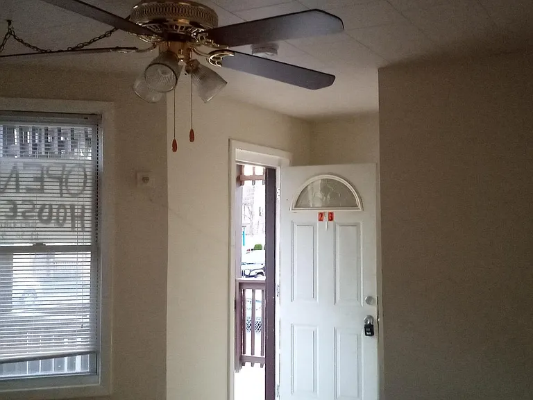21 Webb St — Photo 3