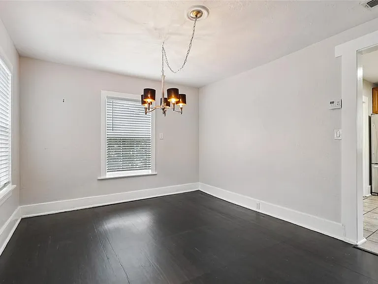 137 E Grant St — Photo 13