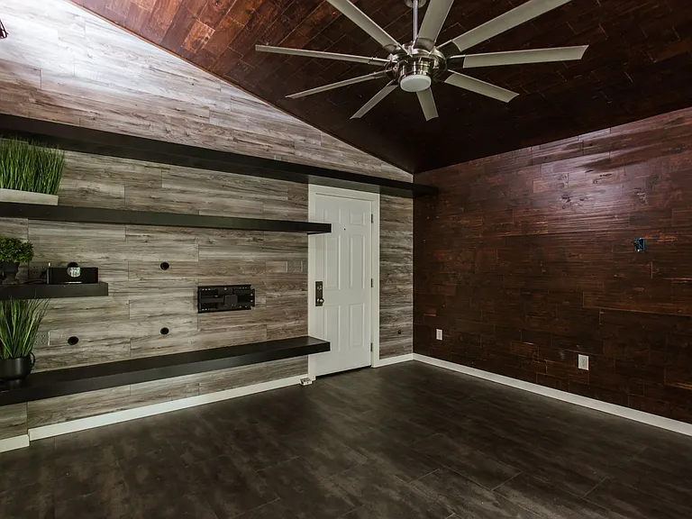 137 Bristol Woods Dr — Photo 16