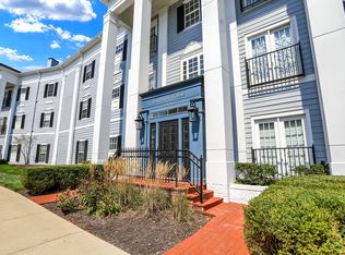 12938 University Cres APT 2A, Carmel, IN 46032