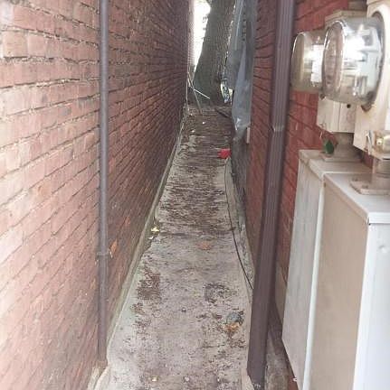 Shelby St 1
