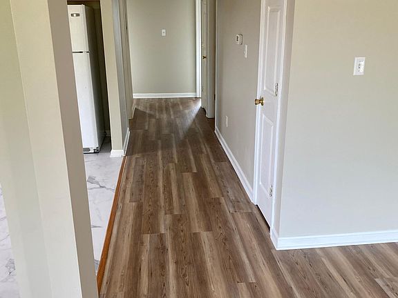 4th image of 98 Gray Hawk Dr