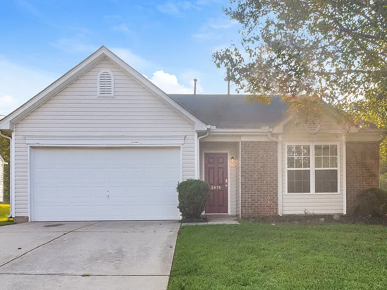 5874 Mahogany Pl SW — Photo 1