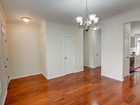 3rd image of 2619 Avery Park Cir