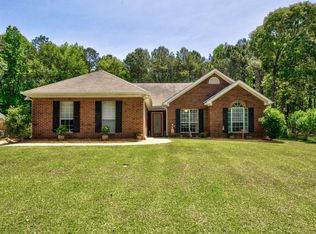 70 Riverside Ct, Sharpsburg, GA 30277