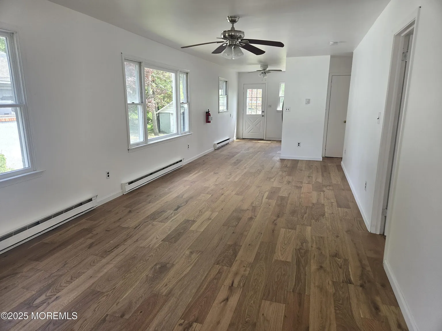 3 bed, 912 sqft, $2,800 — Photo 4