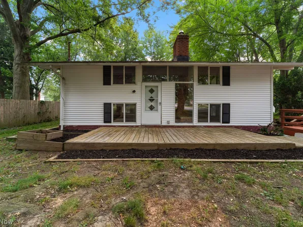 4129 Dover Center Rd, North Olmsted, OH 44070