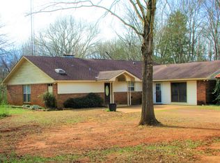 1211 County Road 1519, Jacksonville, TX 75766