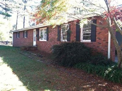 153 Windy Hill Rd, Central, SC, 29630