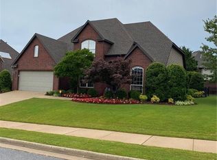 5131 Valhalla St, Springdale, AR 72764