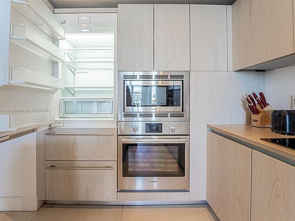 5th image of 4111 S Ocean Dr #1412
