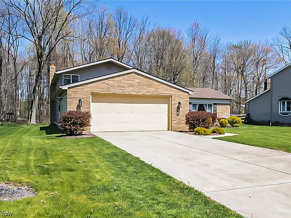 4th image of 32745 N Roundhead Dr