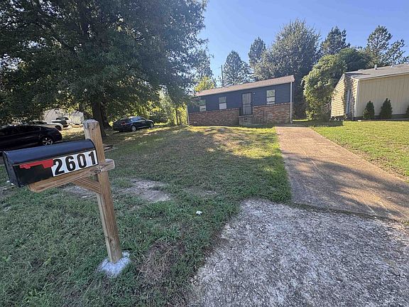 4th image of 2601 Dakar Ave