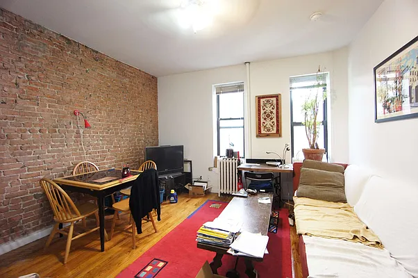 Rented by Compass | media 9