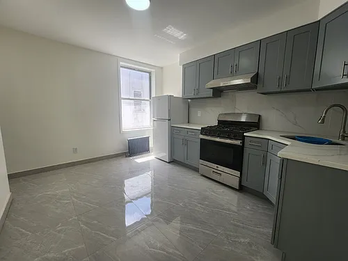 266 Avenue W #2F Photo 1