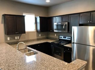 929 Mississippi St #4B-4BA-1700SQFT, Lawrence, KS 66044