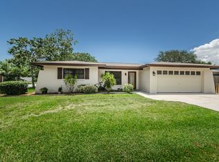 1801 Greenwood Dr, Oldsmar, FL 34677