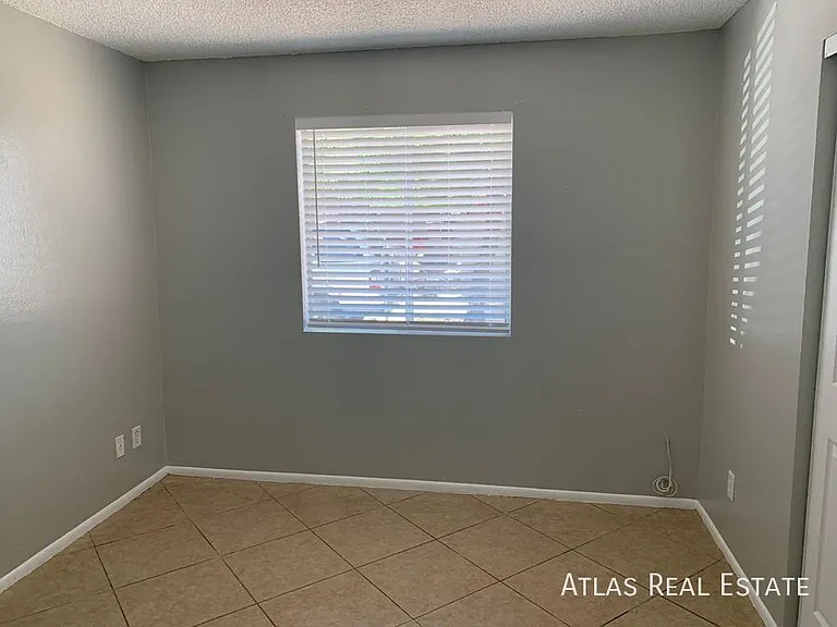 8315 N 61st Ave #3 — Photo 10