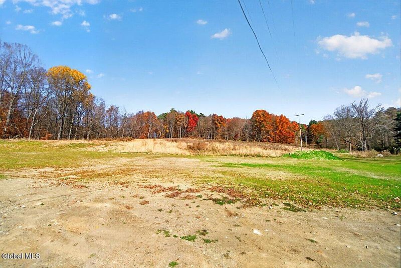 5th image of 841 Spraguetown Road