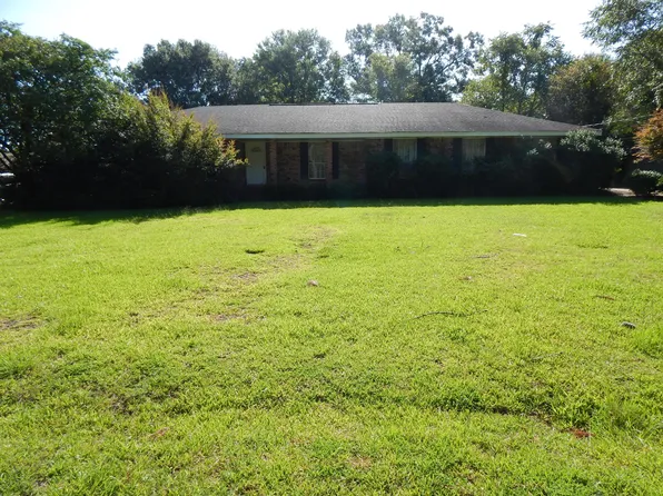 604 Ranchwood Dr, Hattiesburg, MS 39402