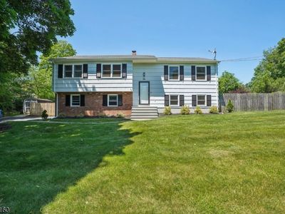 10 Courter St, Basking Ridge, NJ, 07920